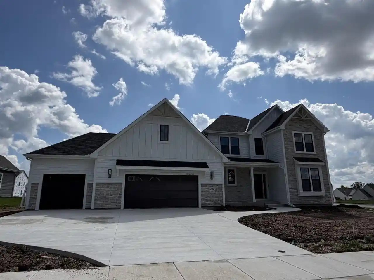 1st image of N66w21225 Sweet Clover Dr Dr, Menomonee Falls, WI 53051 | MLS# 1968491