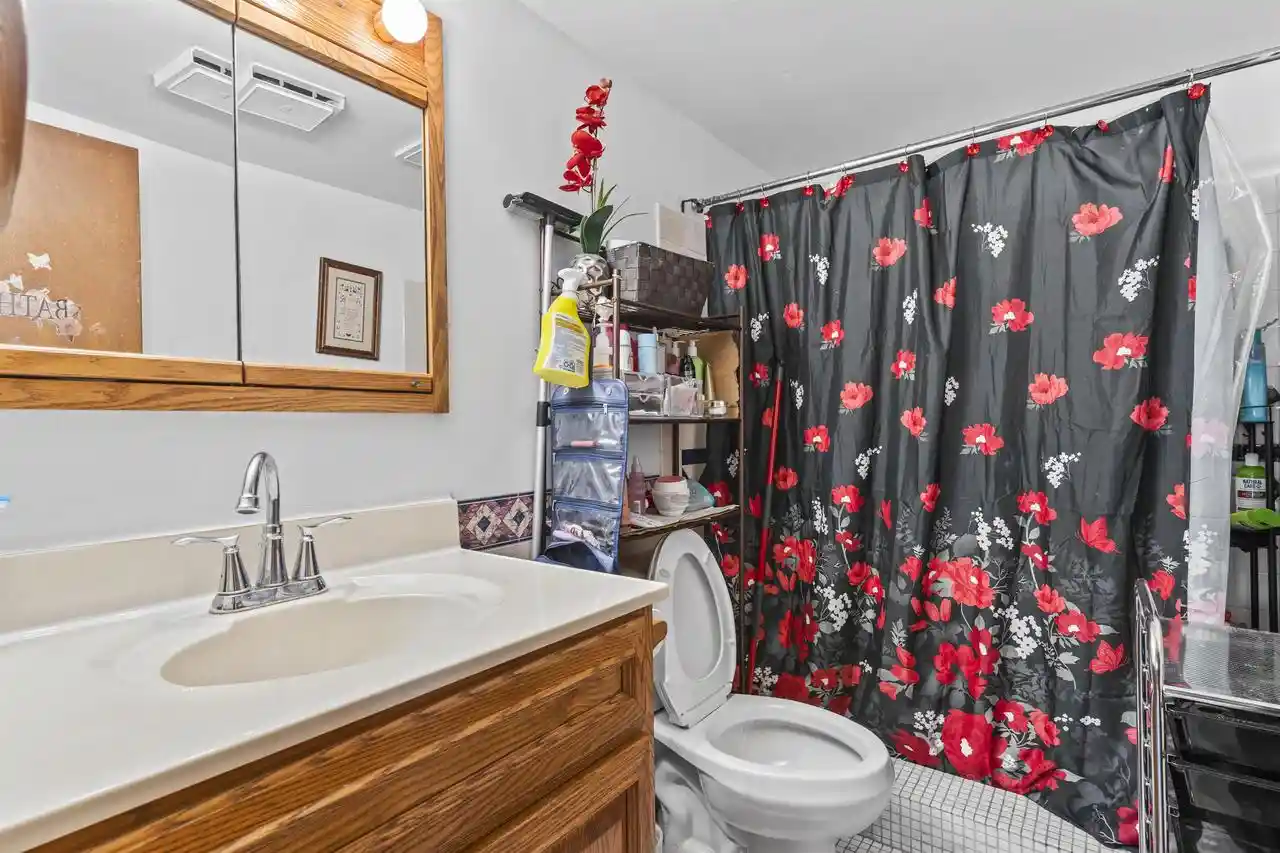 Photo 2 of Single family home for sale at 1602 Thornton Dr Dr, Oshkosh, WI 54904 | MLS# 50327778 | Listing updated on 2026-08-03