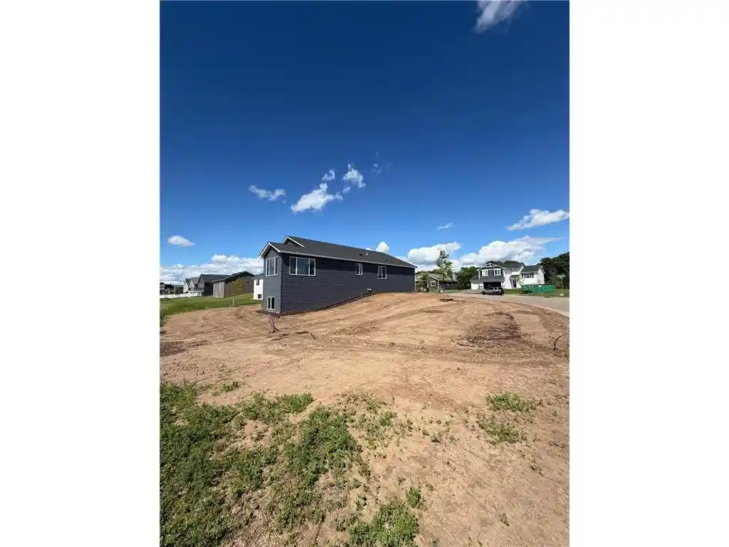 Photo 4 of Single family home for sale at 1349 Orchid Way Way, New Richmond, WI 54017 | MLS# 7096500 | Listing updated on 2026-07-11