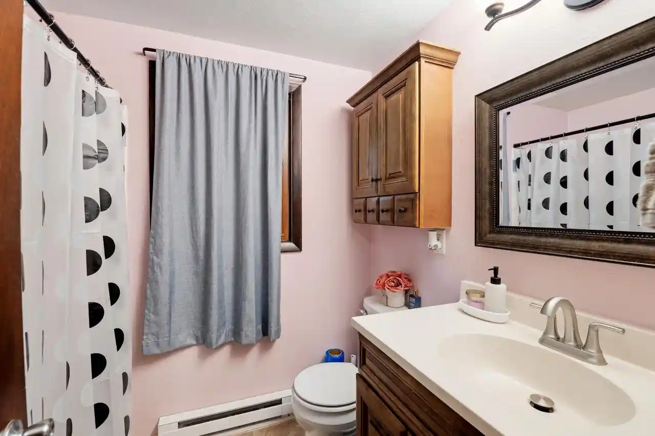 2nd image of 2539 Mary Jo Dr Dr, Green Bay, WI 54311 | MLS# 50327710