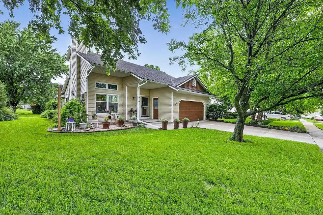 1st image of 610 Nordic Trail Trail, Stoughton, WI 53589 | MLS# 2026420
