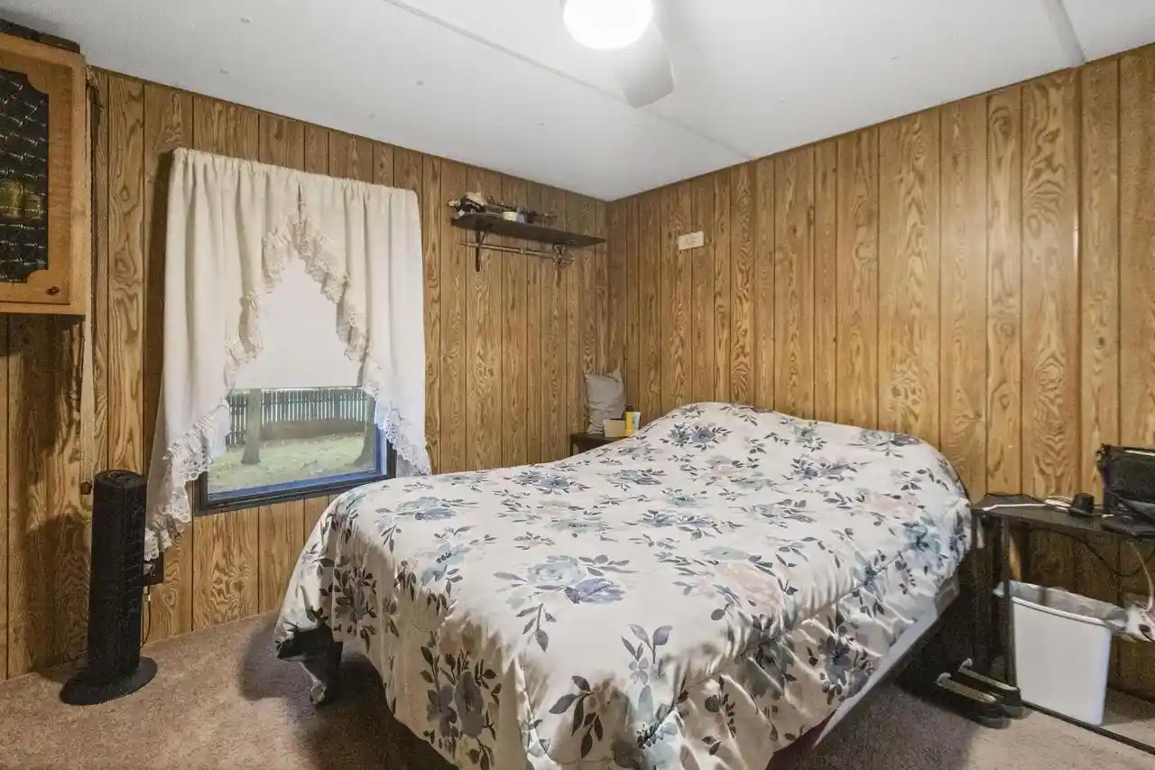 15th image of 226 E Lohrville Avenue Avenue, Redgranite, WI 54970 | MLS# 50327747