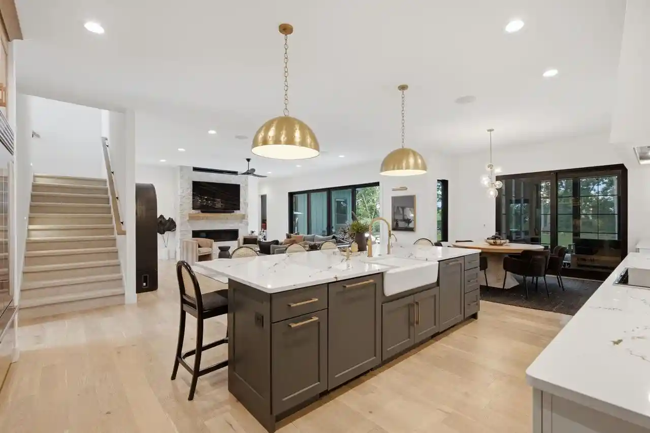 2nd image of 4937 Championship Circle Circle, Middleton, WI 53597 | MLS# 2026433