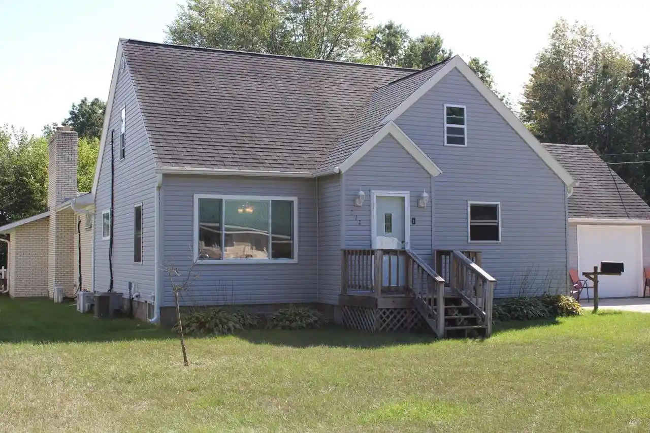 Photo 1 of Single family home for sale at 212 Highview Avenue Avenue, Shawano, WI 54166 | MLS# 50327765 | Listing updated on 2026-09-16