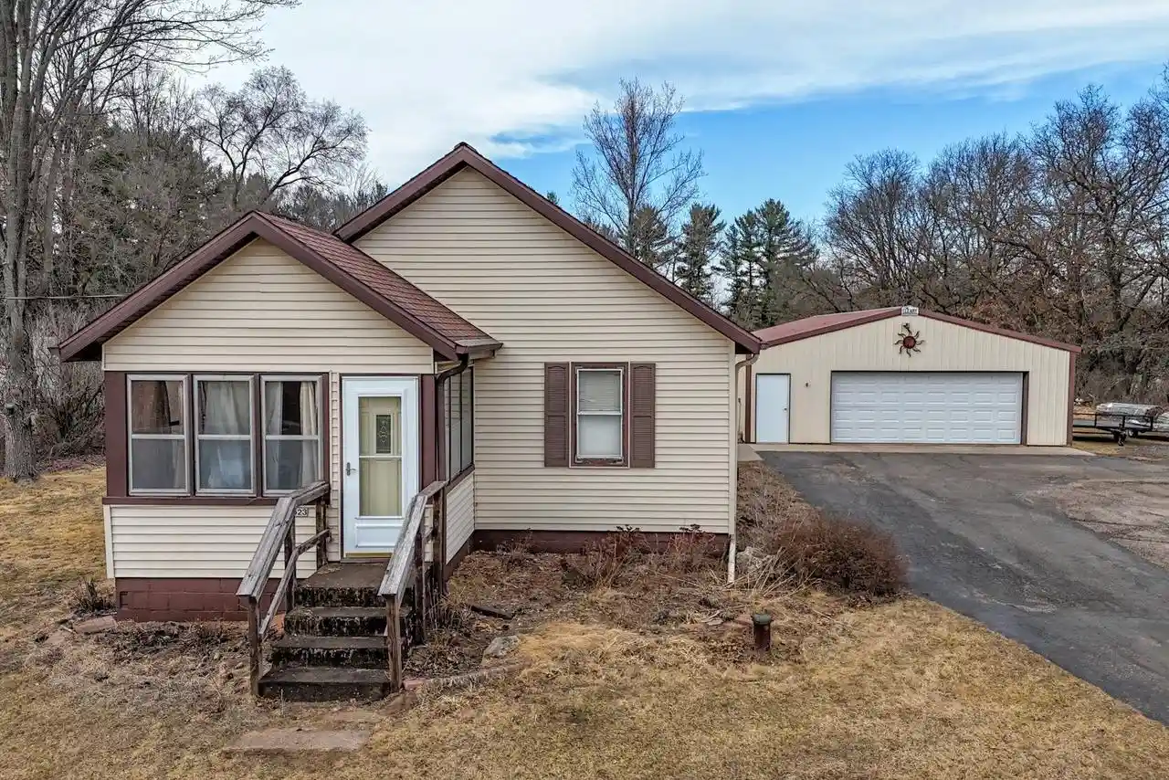 41st image of 523 State Hwy 73, Nekoosa, WI 54457 | MLS# 22602866
