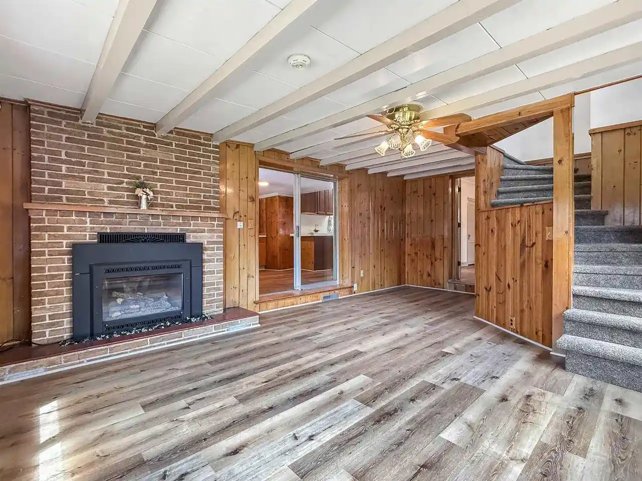 5th image of 1239 Merryman Street Street, Marinette, WI 54143 | MLS# 50327816