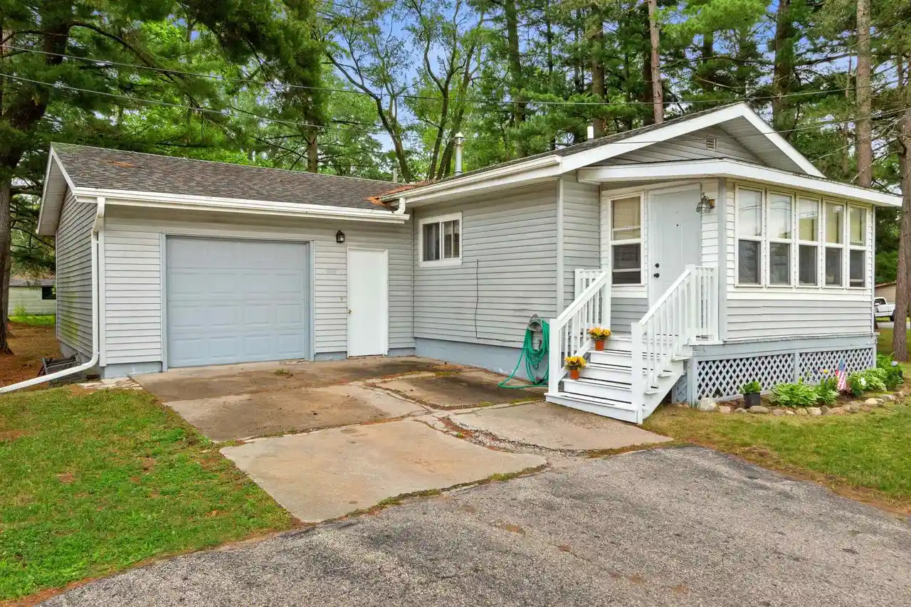 Homes for sale in Wautoma, WI | 319 S Cambridge Street Street, Wautoma, WI 54982 | MLS# 50327827