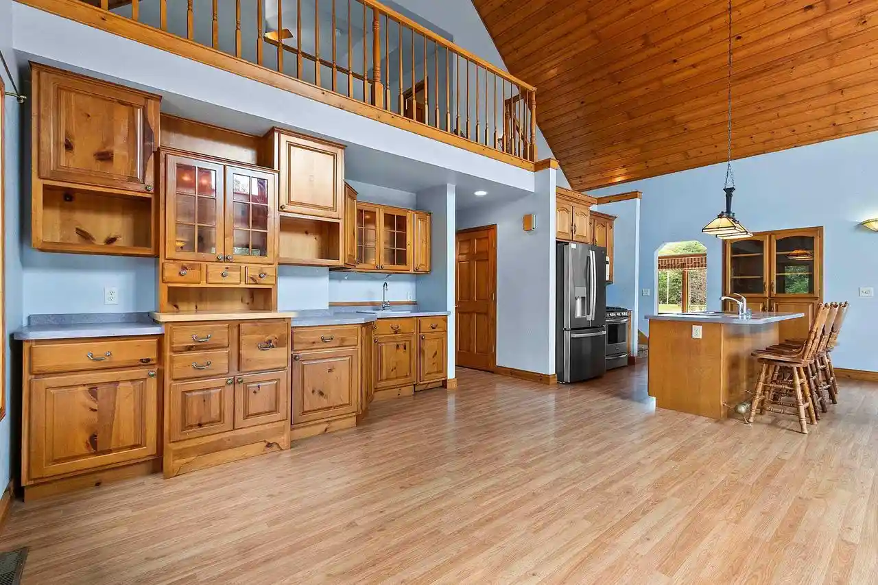 2nd image of 16960 Markusen Lane Lane, Mountain, WI 54149 | MLS# 50327809