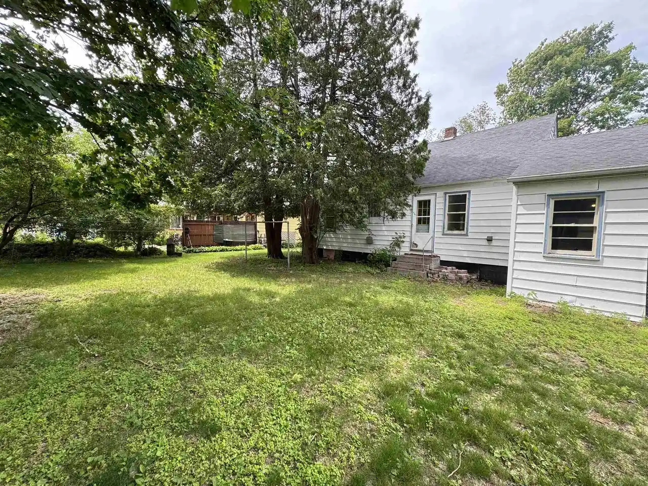 8th image of 720 E Fulton Street Street, Waupaca, WI 54981 | MLS# 50327779