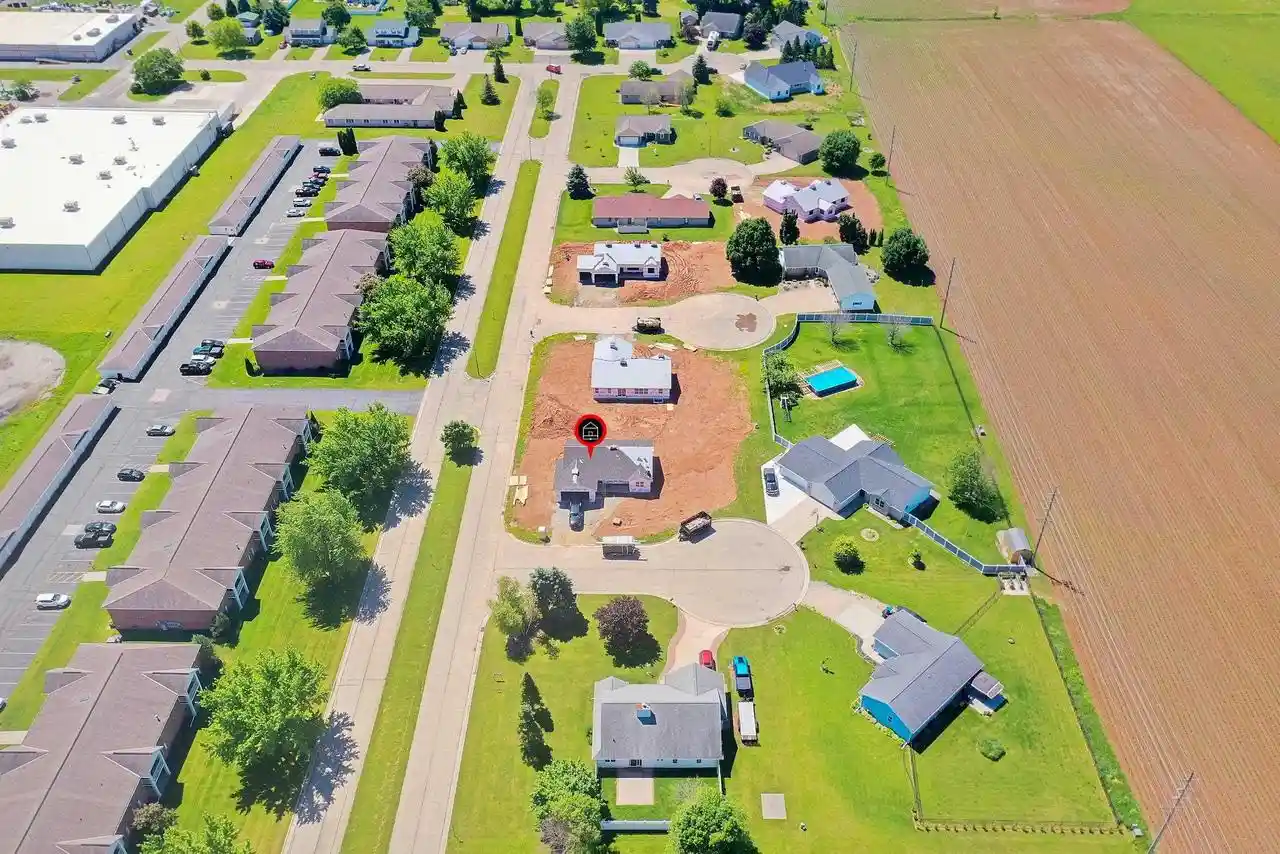 Homes for sale in New London, WI | 530 Cattail Court Court, New London, WI 54961 | MLS# 50327838