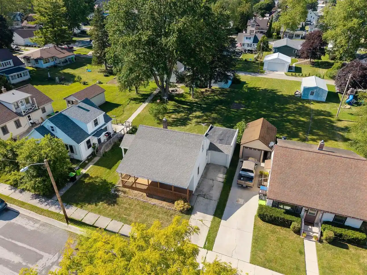 Homes for sale in New Holstein, WI | 1814 Pleasant Avenue Avenue, New Holstein, WI 53061 | MLS# 50327845