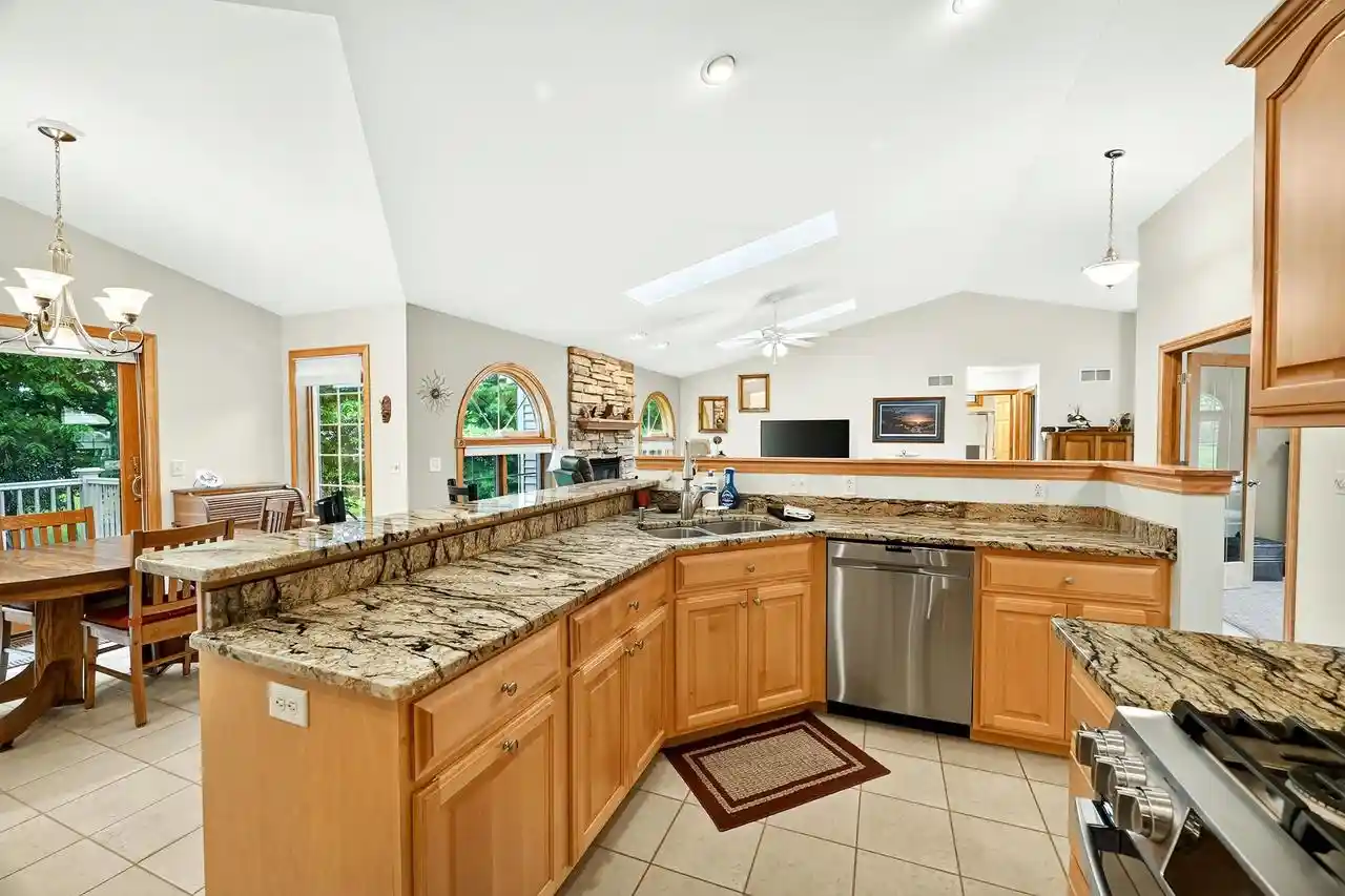 48th image of 6101 Holscher Road Road, Mcfarland, WI 53558 | MLS# 2026445