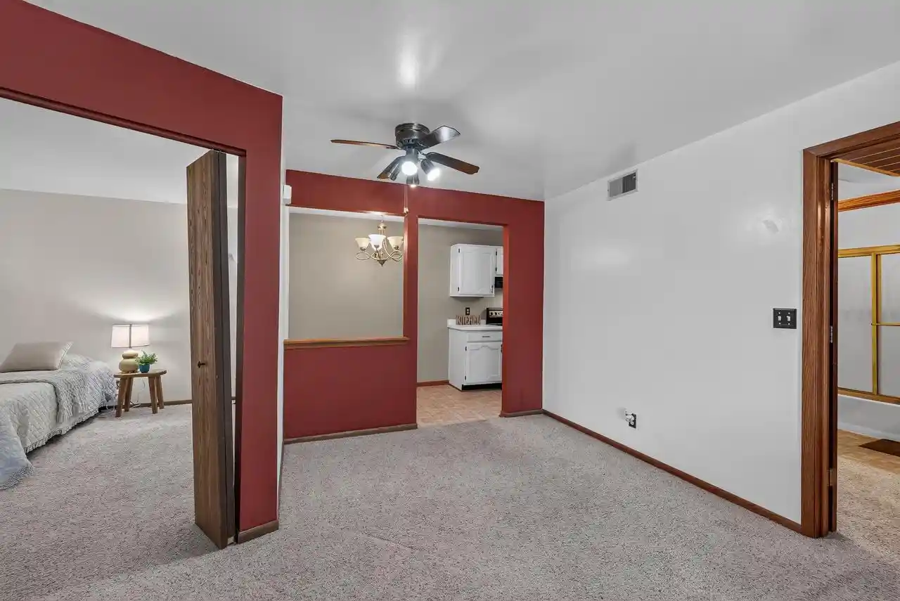 Homes for sale in Germantown, WI | W177n9776 Riversbend Circle E Circle E, Germantown, WI 53022 | MLS# 1968547