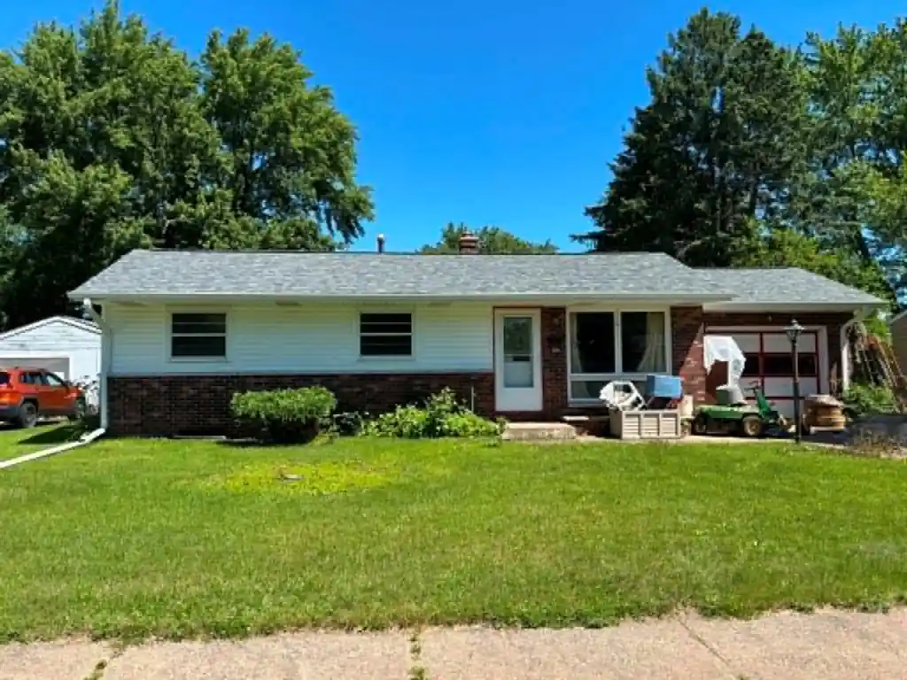 1st image of 2444 Hayden Hayden, Altoona, WI 54720 | MLS# 1602479