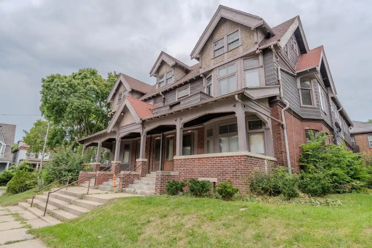 Photo 1 of Multi family home for sale at 1144 N 33rd Street Street #1150, Milwaukee, WI 53208 | MLS# 1968553 | Listing updated on 2026-09-14