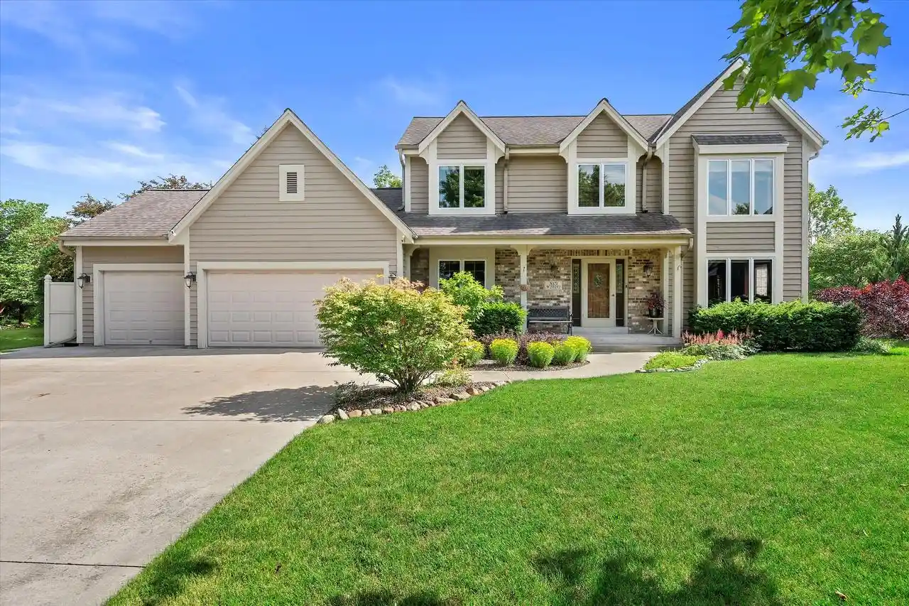 1st image of N171w20293 Northview Dr Dr, Jackson, WI 53037 | MLS# 1968555