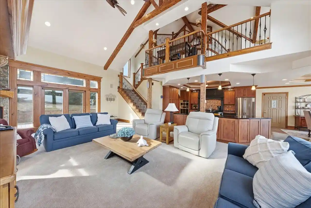 4th image of 405 Lake Dr Dr, Random Lake, WI 53075 | MLS# 1968567