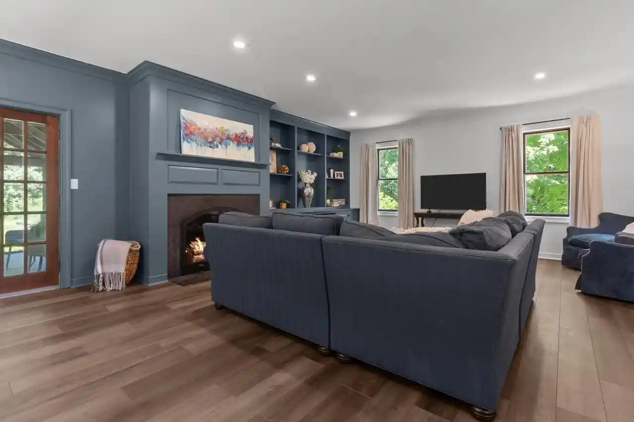 5th image of 5823 Raccoon Dr Dr, Burlington, WI 53105 | MLS# 1968580