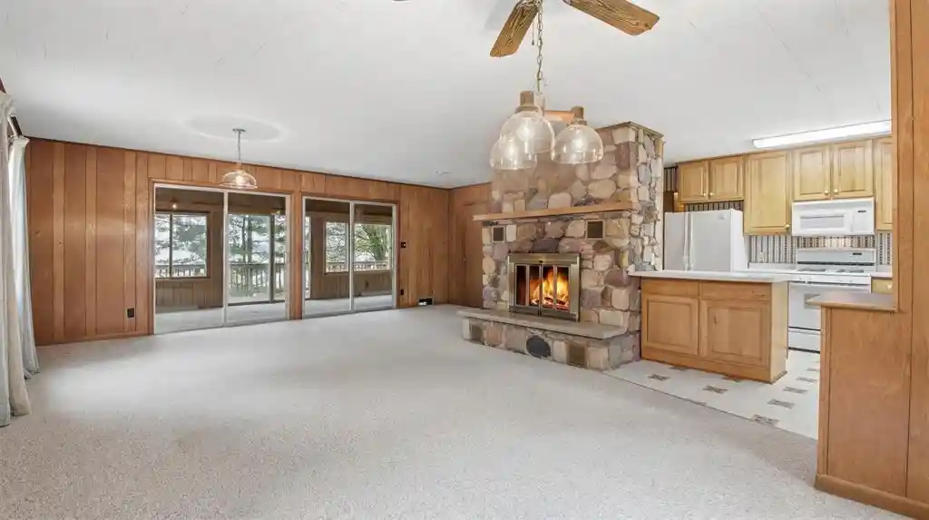 Homes for sale in Stone Lake, WI | 6092n West Shore Ln, Stone Lake, WI 54876 | MLS# 1601187