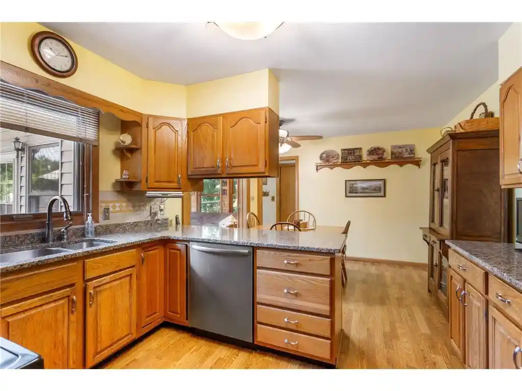 5th image of 415 N 8Th Street Street, River Falls, WI 54022 | MLS# 7095331