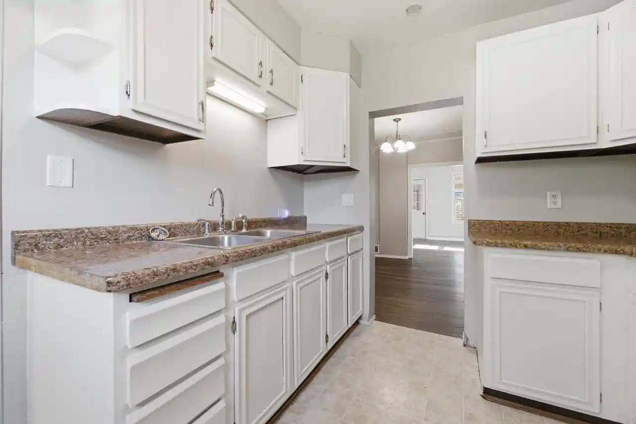 Photo 3 of Sale Pending at 1722 Winnebago Street Street, La Crosse, WI 54601 | MLS# 1968616 | Listing updated on 2026-09-17