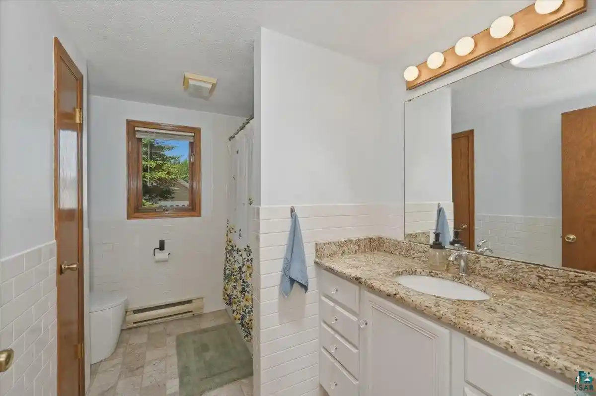 5th image of 2 Willow St St, Superior, WI 54880 | MLS# 6126259