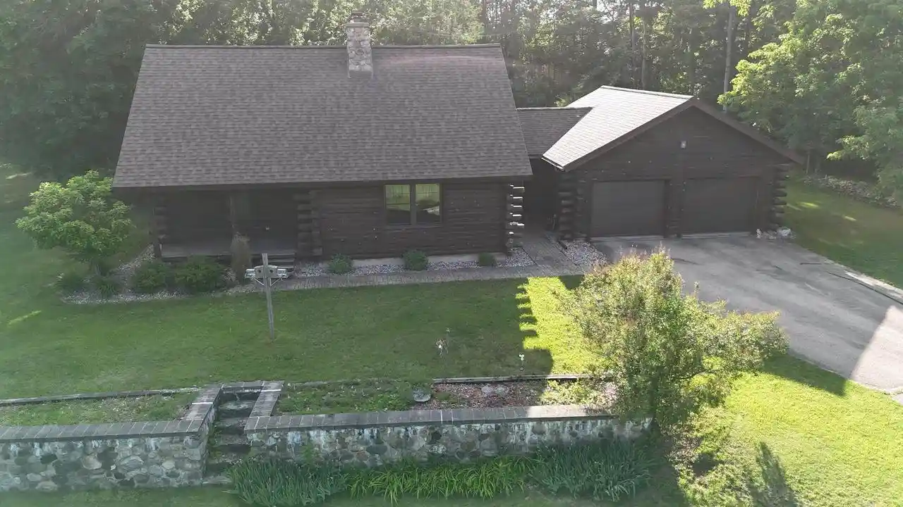 Homes for sale in Gillett, WI | 5423 County Road P, Gillett, WI 54124 | MLS# 50327888