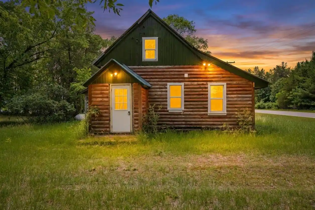 Homes for sale in Mauston, WI | N5194 County Road Hh, Mauston, WI 53948 | MLS# 2026486