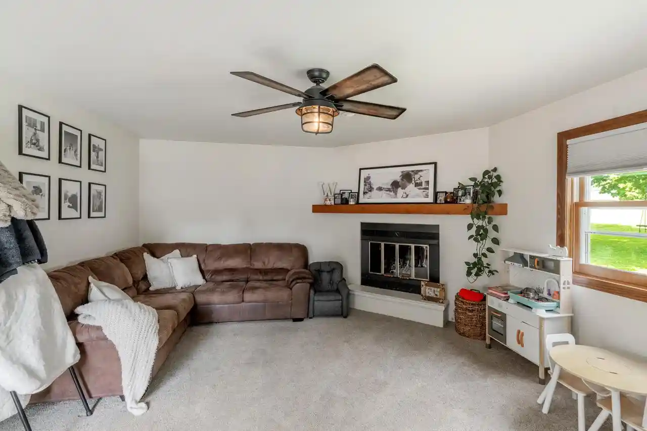 5th image of W4426 River Bend Dr Dr, Waldo, WI 53093 | MLS# 1968649