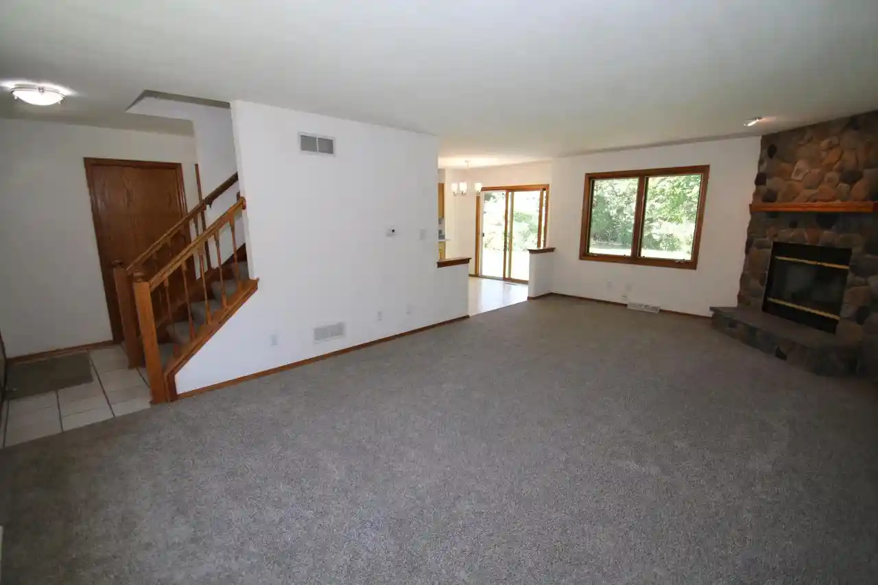 Homes for sale in Muskego, WI | S70W19298 Wentland Dr Dr, Muskego, WI 53150 | MLS# 1968645