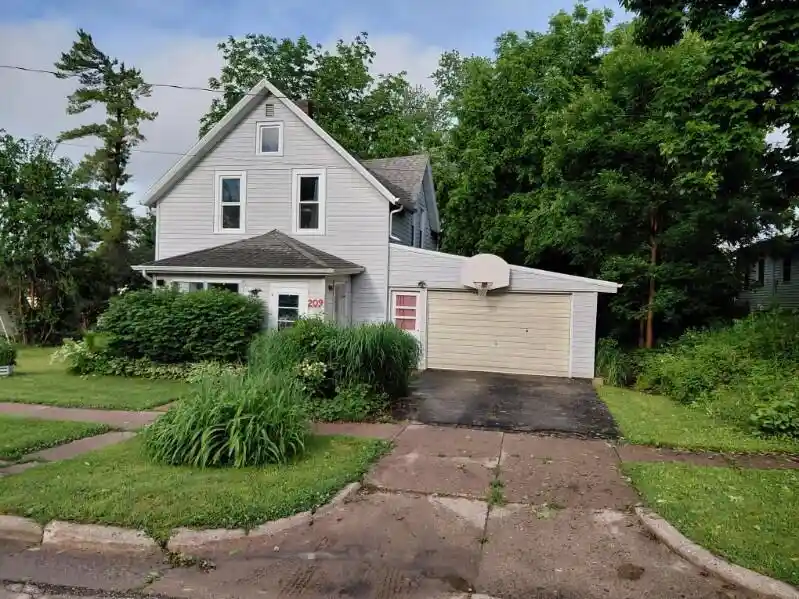 Homes for sale in Viroqua, WI | 209 N Dunlap St Street Street, Viroqua, WI 54665 | MLS# 1968655