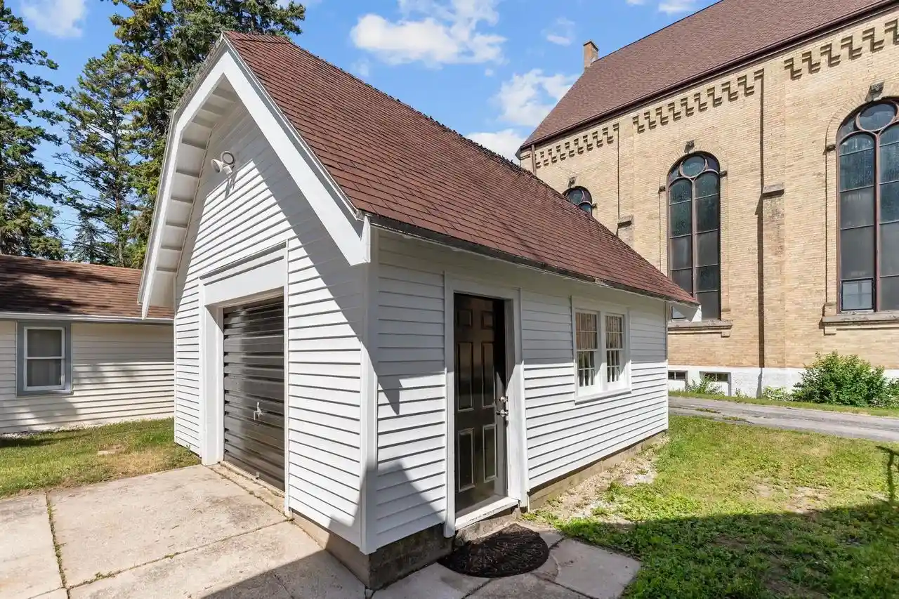 Homes for sale in Chilton, WI | 105 N State Street Street, Chilton, WI 53014 | MLS# 50327910