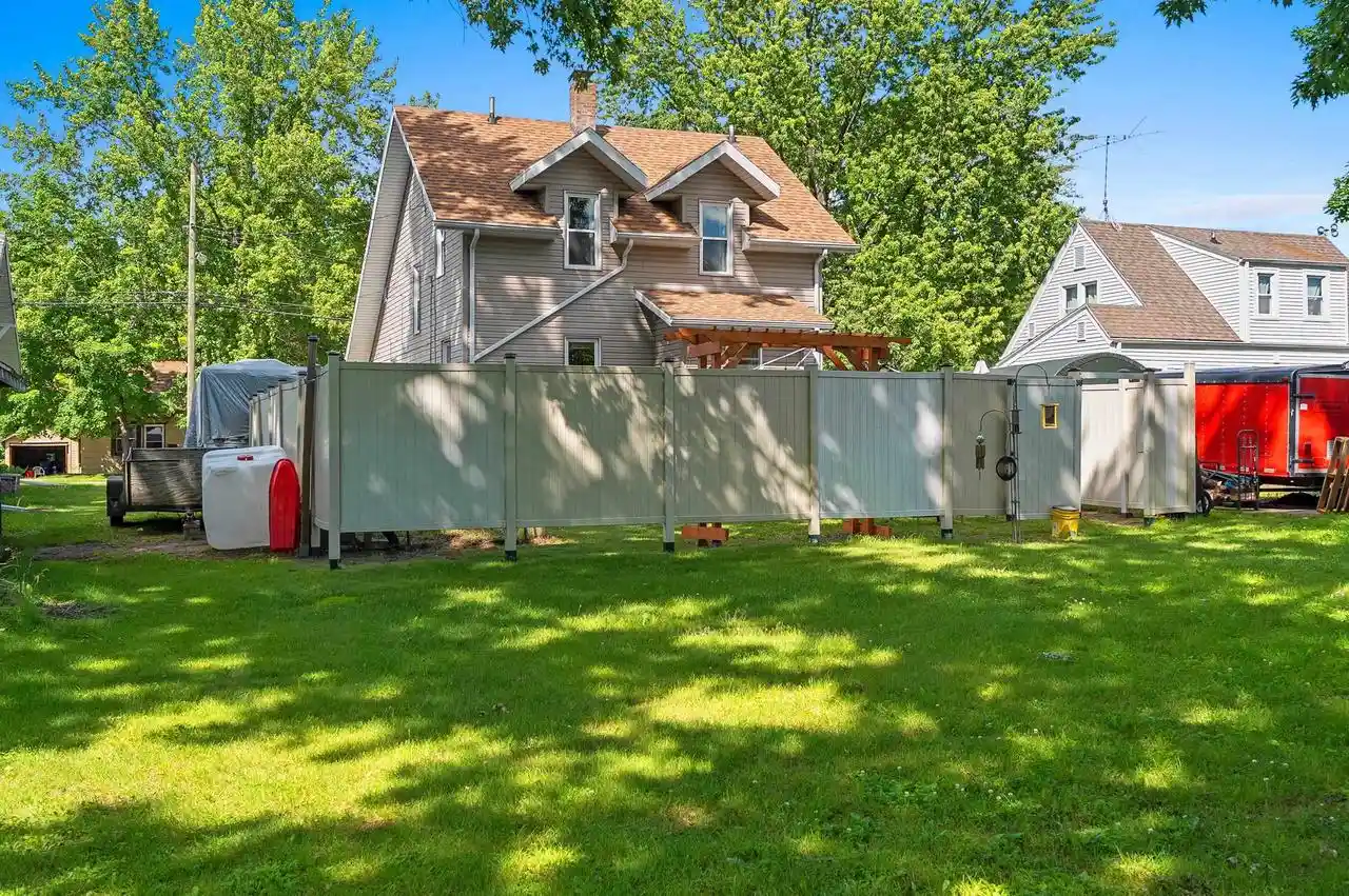 Homes for sale in Clintonville, WI | 111 10th Street Street, Clintonville, WI 54929 | MLS# 50327912