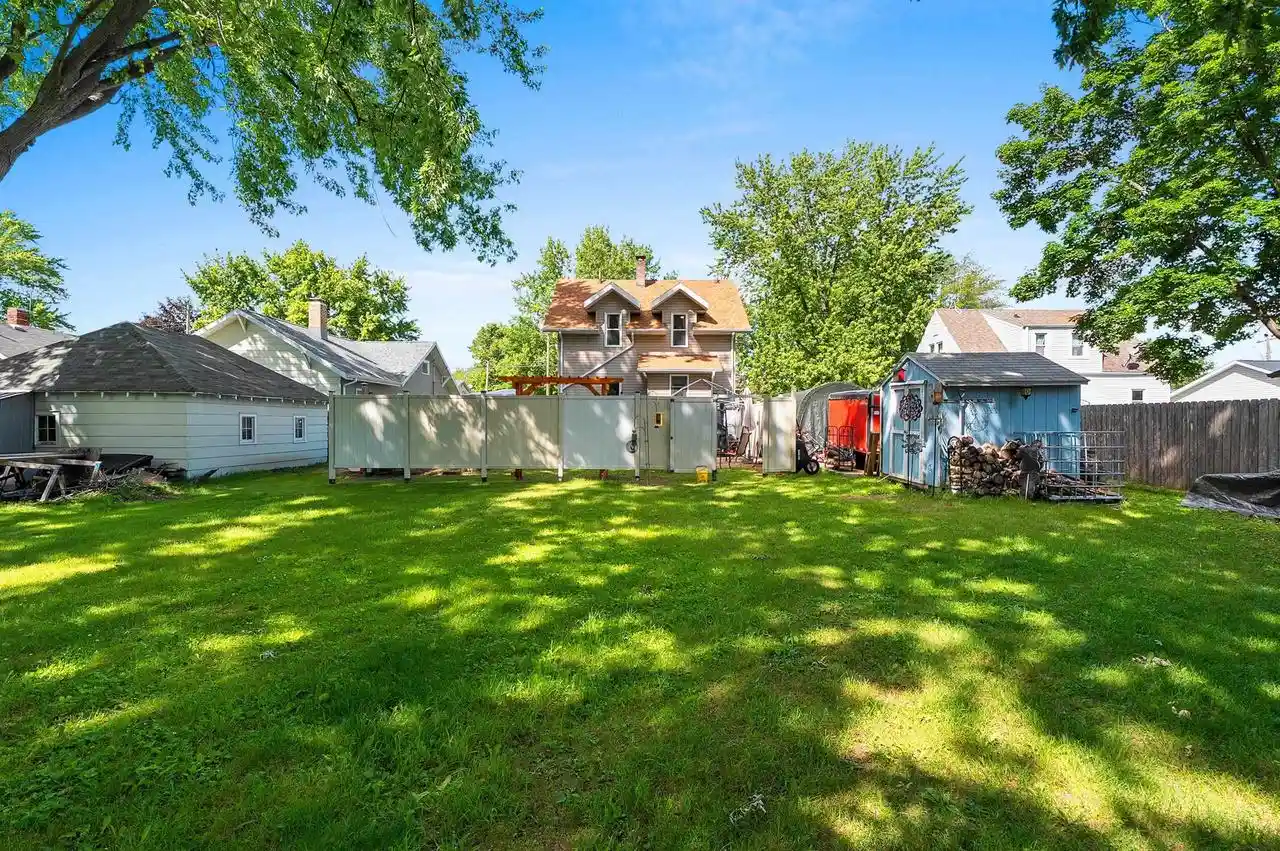 Homes for sale in Clintonville, WI | 111 10th Street Street, Clintonville, WI 54929 | MLS# 50327912