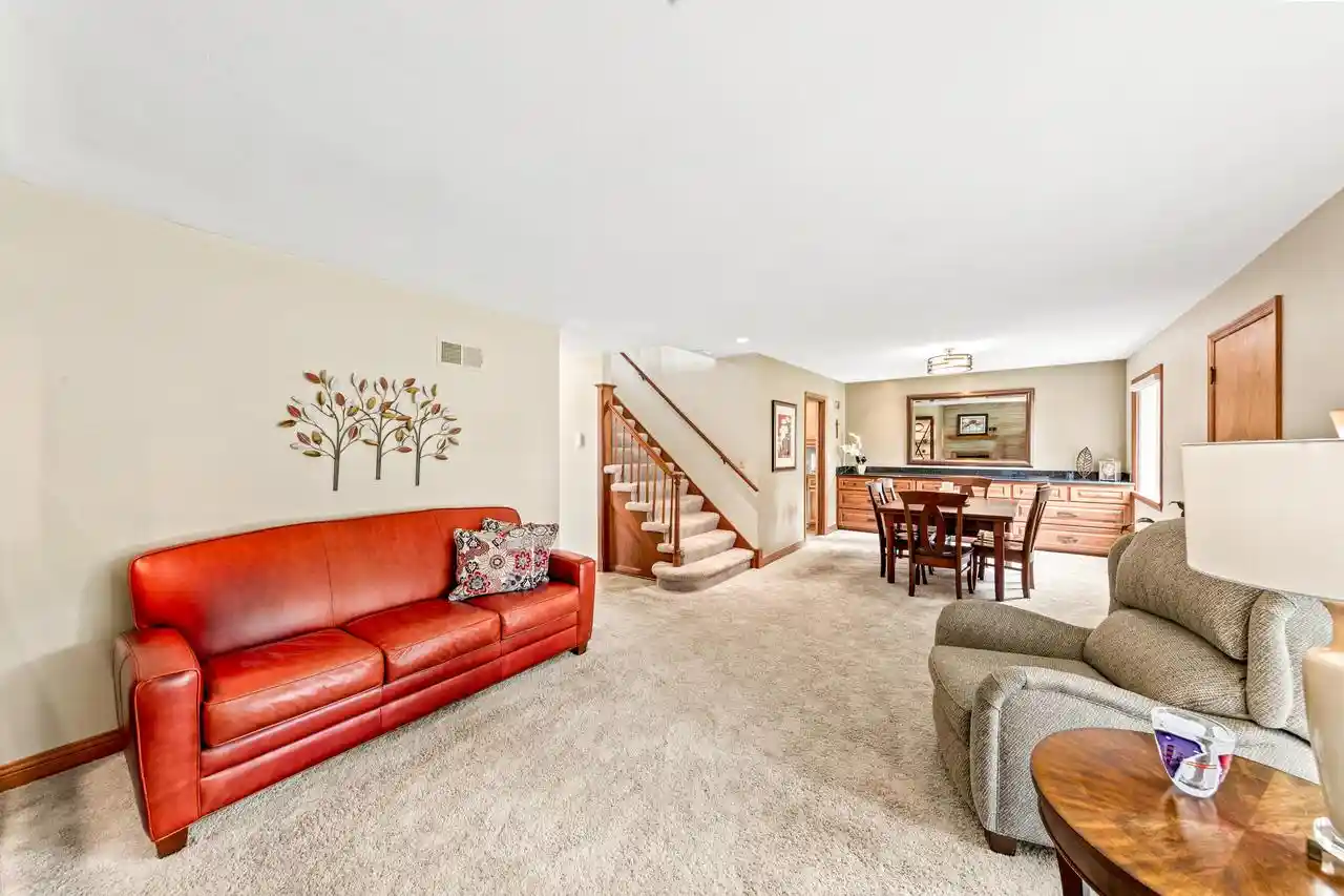 3rd image of 4315 N Alpine Avenue Avenue, Milwaukee, WI 53211 | MLS# 1968671