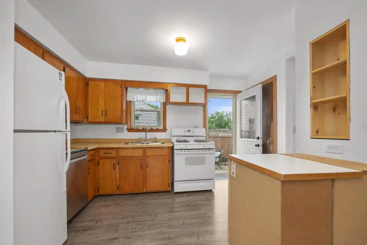 34th image of N84w16651 Ann Avenue Avenue, Menomonee Falls, WI 53051 | MLS# 1968675