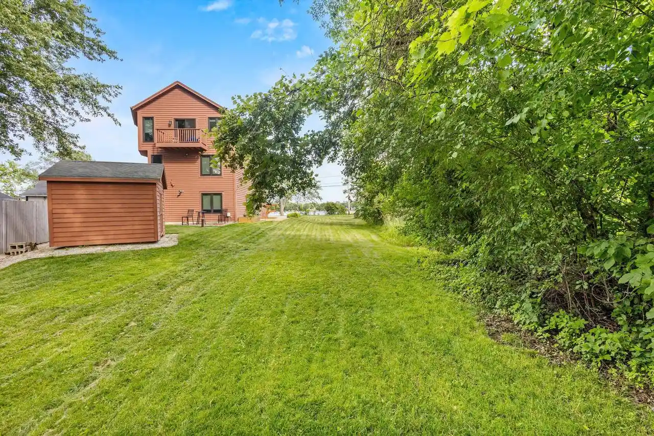 2nd image of 7110 N Tichigan Road Road, Waterford, WI 53185 | MLS# 1968678