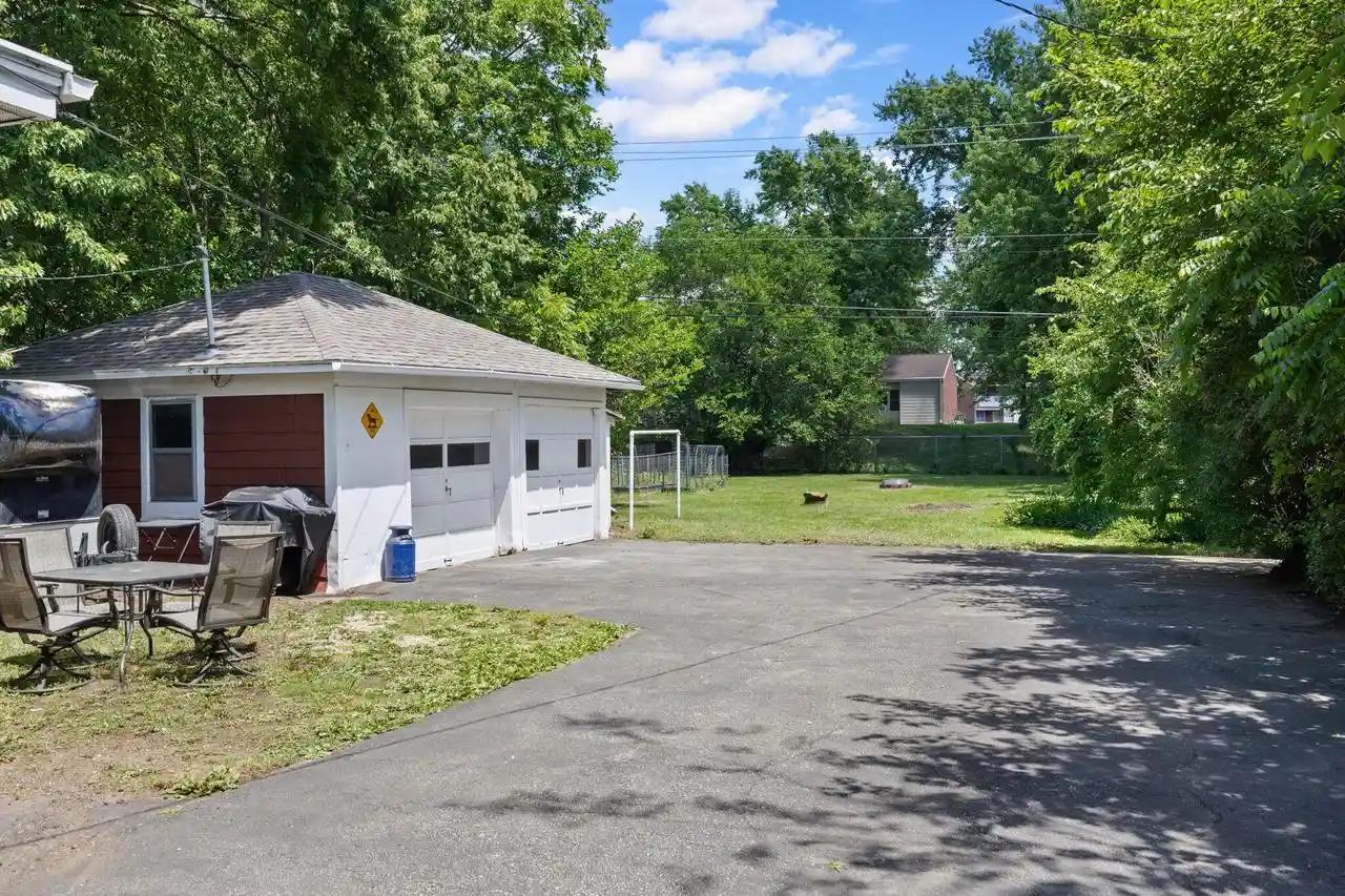 Homes for sale in La Crosse, WI | 2920 George Street Street, La Crosse, WI 54603 | MLS# 1968674