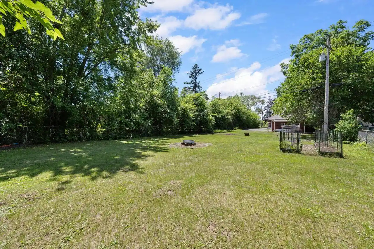 Homes for sale in La Crosse, WI | 2920 George Street Street, La Crosse, WI 54603 | MLS# 1968674