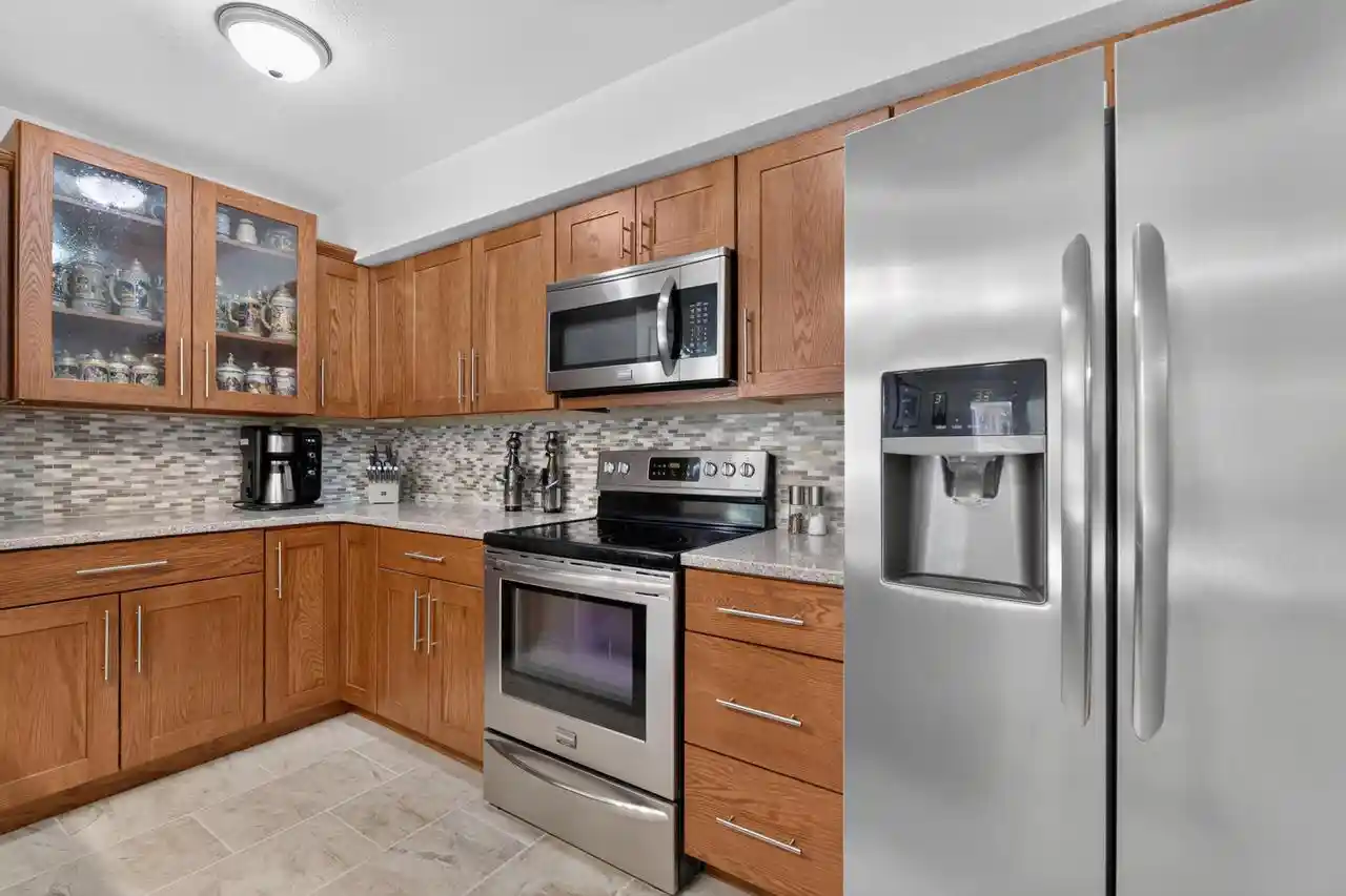 3rd image of S94W23105 Meadow View Lane Lane, Big Bend, WI 53103 | MLS# 1968682