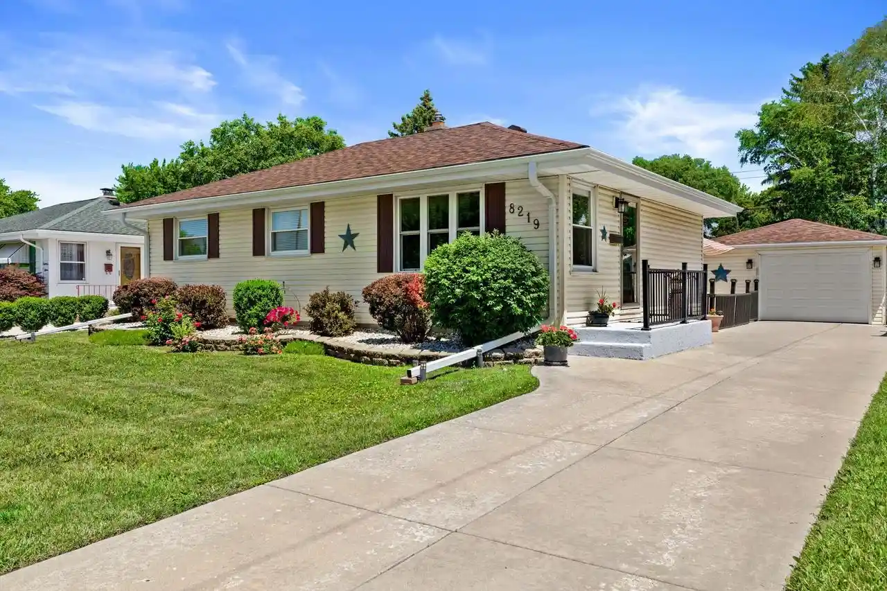 1st image of 8219 26th Avenue Avenue, Kenosha, WI 53143 | MLS# 1968688