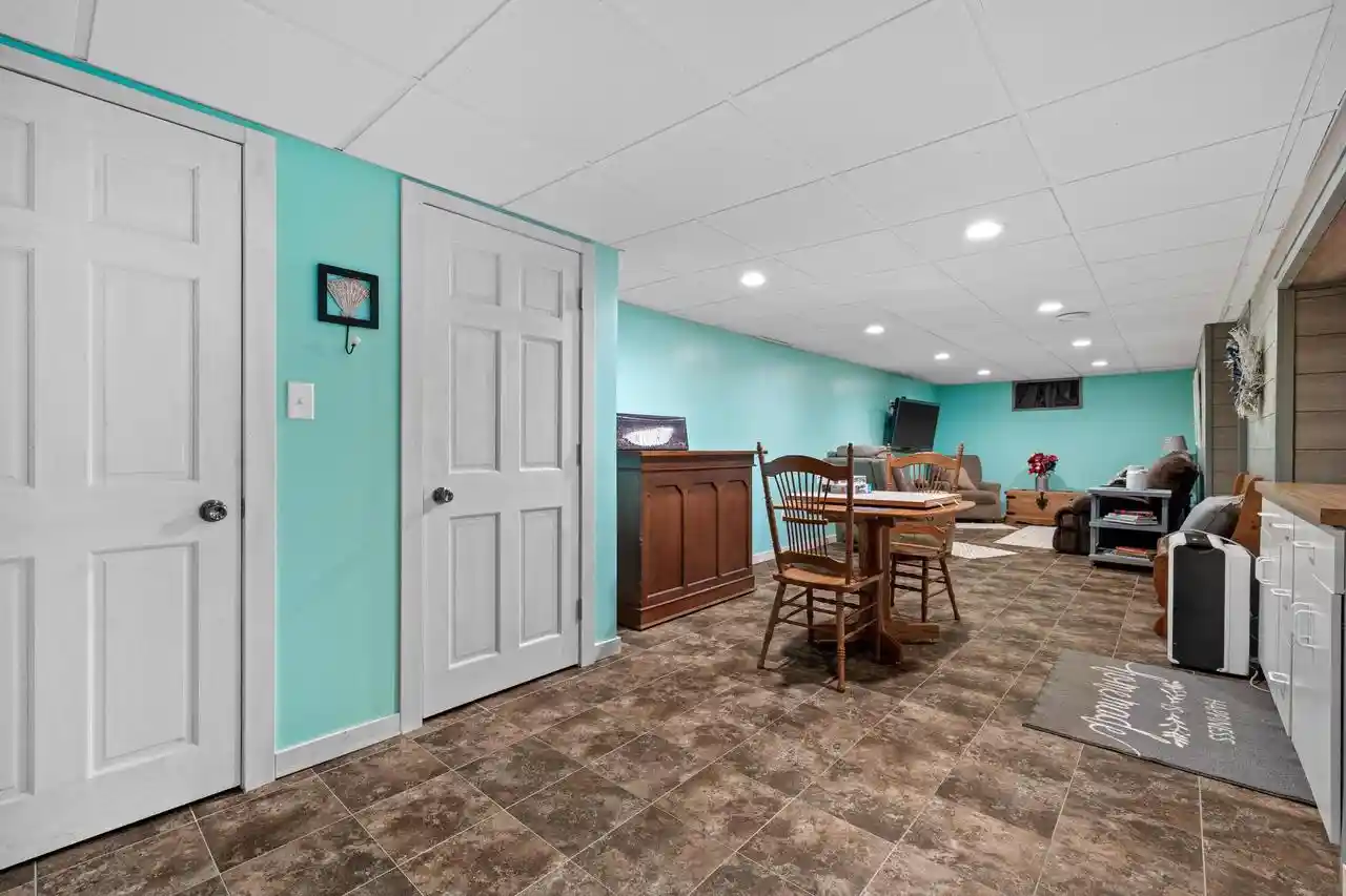 5th image of 8219 26Th Avenue Avenue, Kenosha, WI 53143 | MLS# 1968688