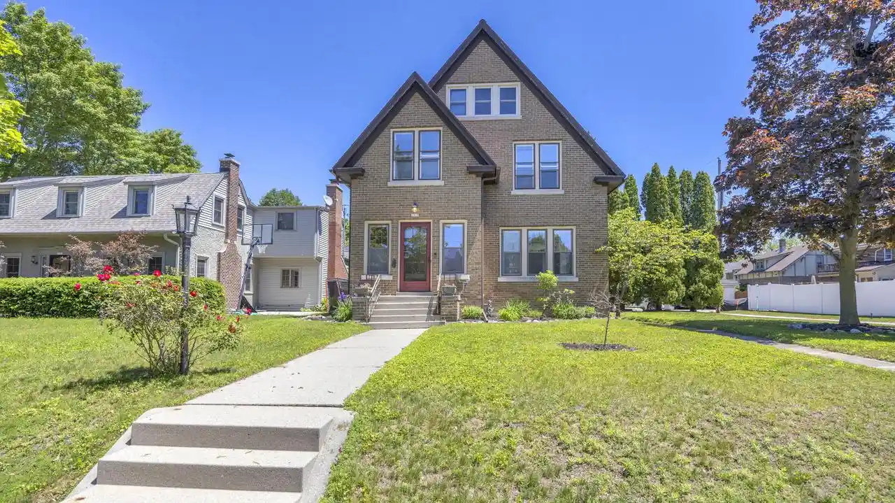 1st image of 1919 N 4th Street Street, Sheboygan, WI 53081 | MLS# 1968695