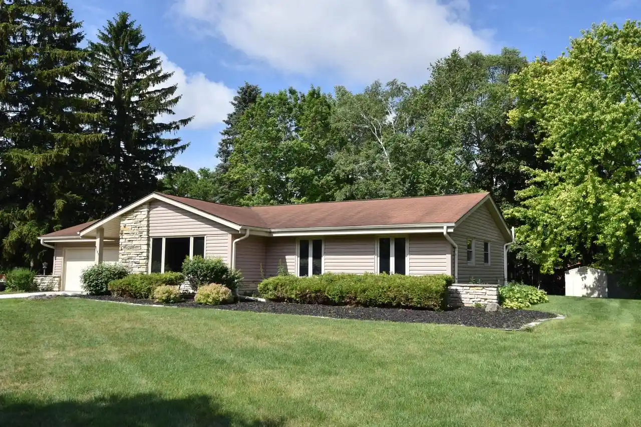 Homes for sale in Brown Deer, WI | 9141 N 60th Street Street, Brown Deer, WI 53223 | MLS# 1968696