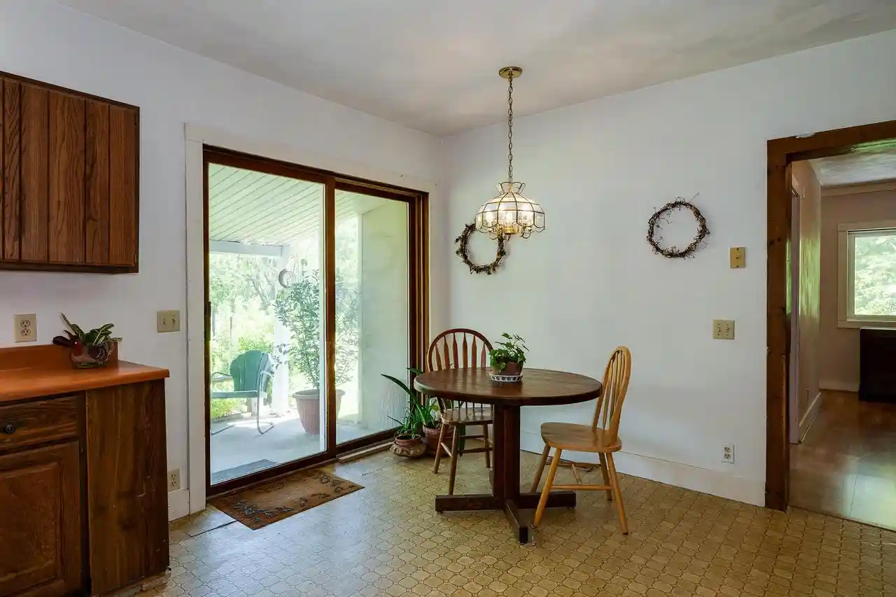 4th image of 3402 Rutland Dunn Town Line Road Road, Stoughton, WI 53589 | MLS# 2026515