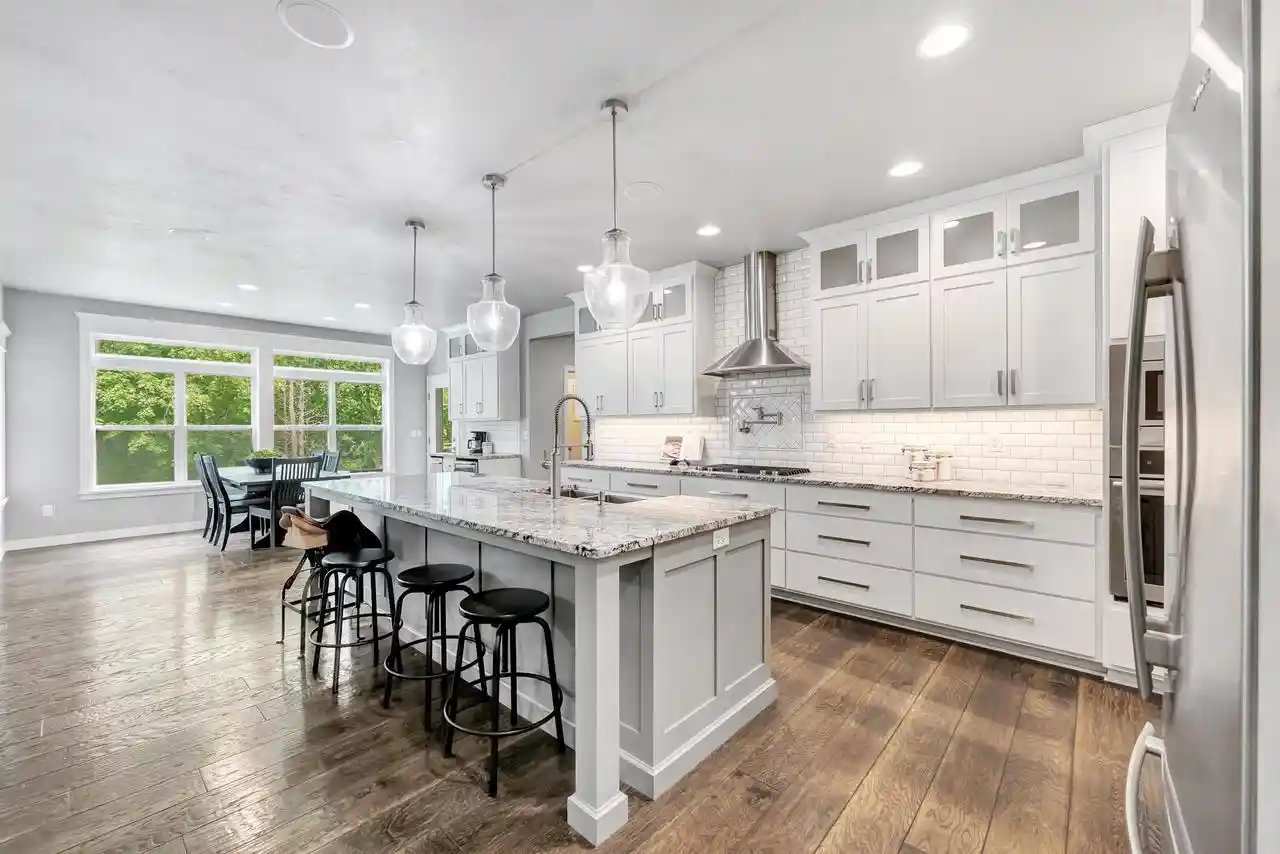 2nd image of 3371 Largo Ridge Court Court, Green Bay, WI 54311 | MLS# 50327932