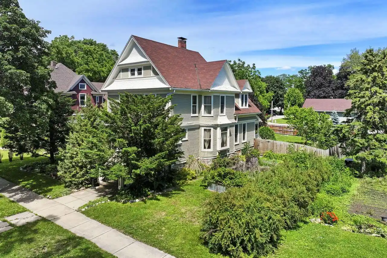 Homes for sale in Elkhorn, WI | 215 S Washington Street Street, Elkhorn, WI 53121 | MLS# 1968734