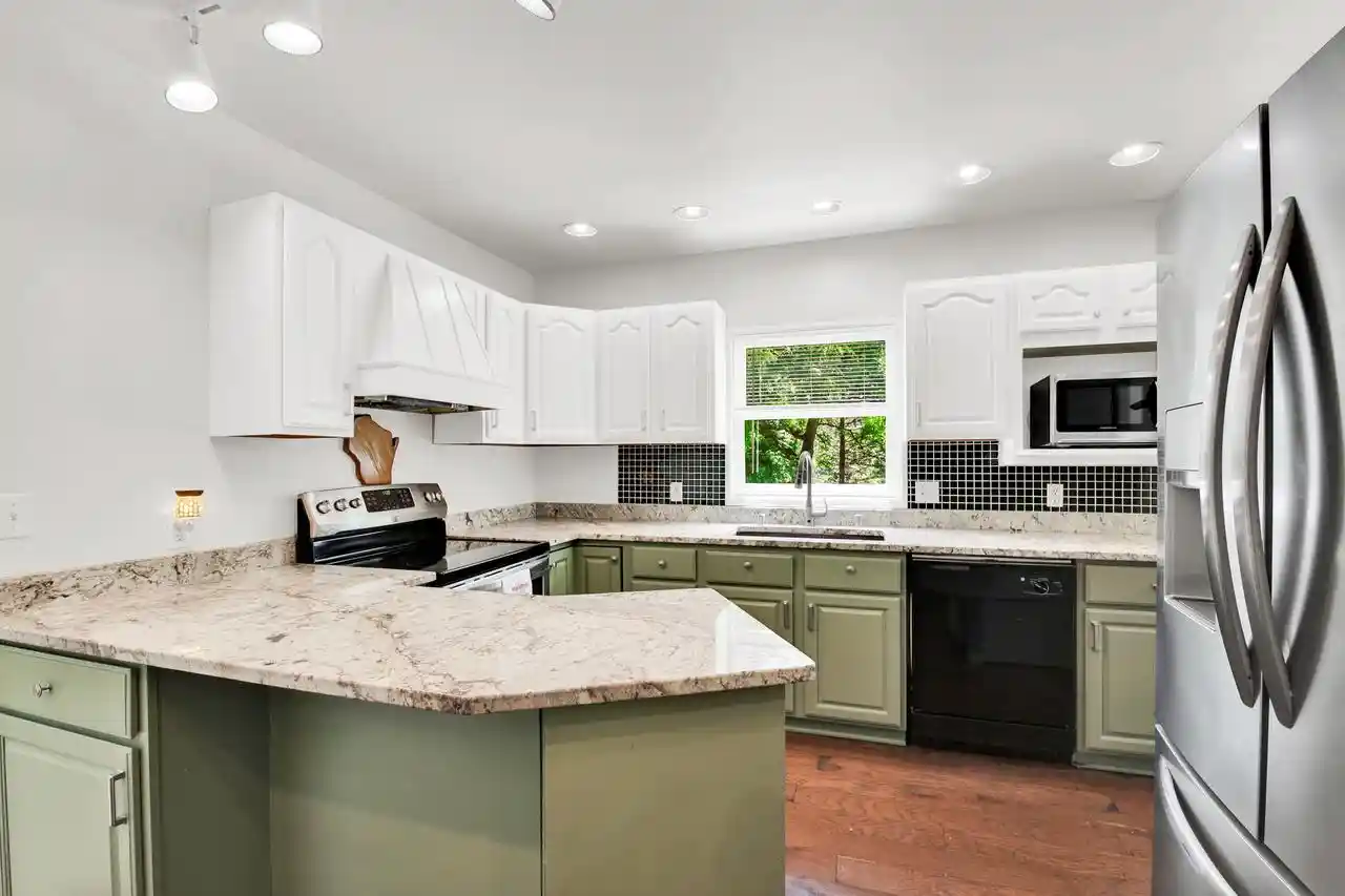 Homes for sale in New Berlin, WI | 4135 S Racine Avenue Avenue, New Berlin, WI 53146 | MLS# 1968741