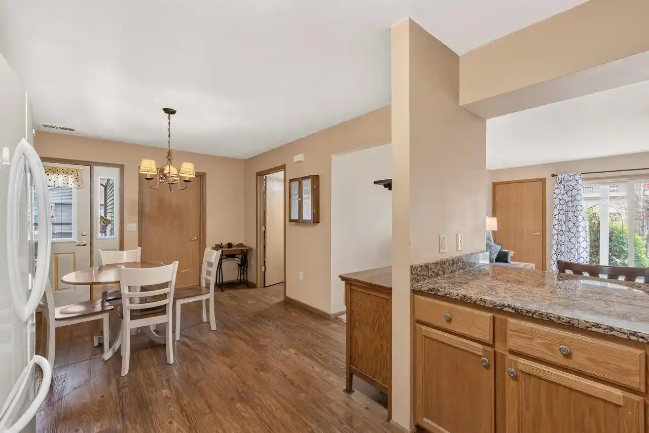 Homes for sale in Kewaskum, WI | 987 Roseland Drive Drive, Kewaskum, WI 53040 | Houzeo
