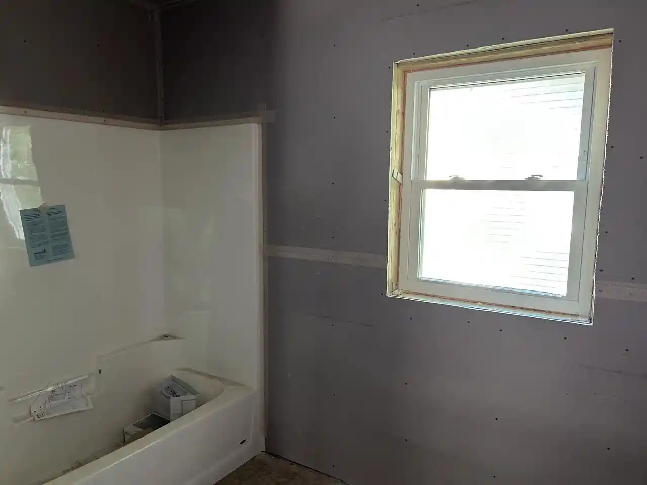 2nd image of 828 School Pl Pl, Green Bay, WI 54303 | MLS# 50327886